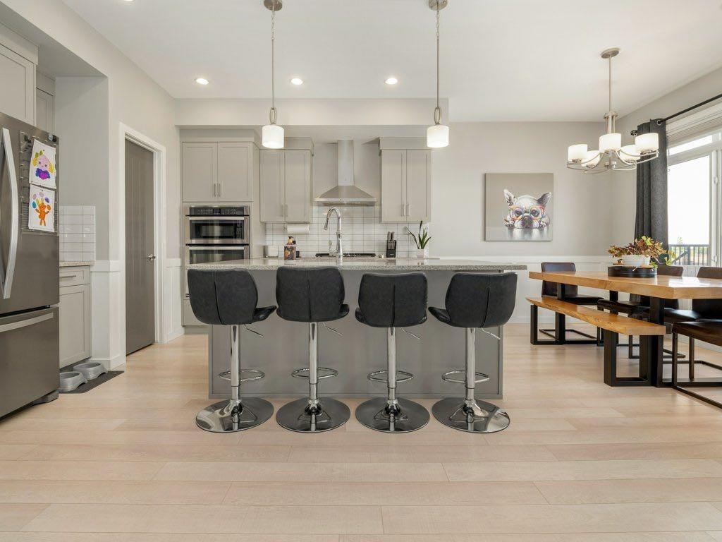 102 Blackwolf Bay North, Lethbridge, AB - Indoor