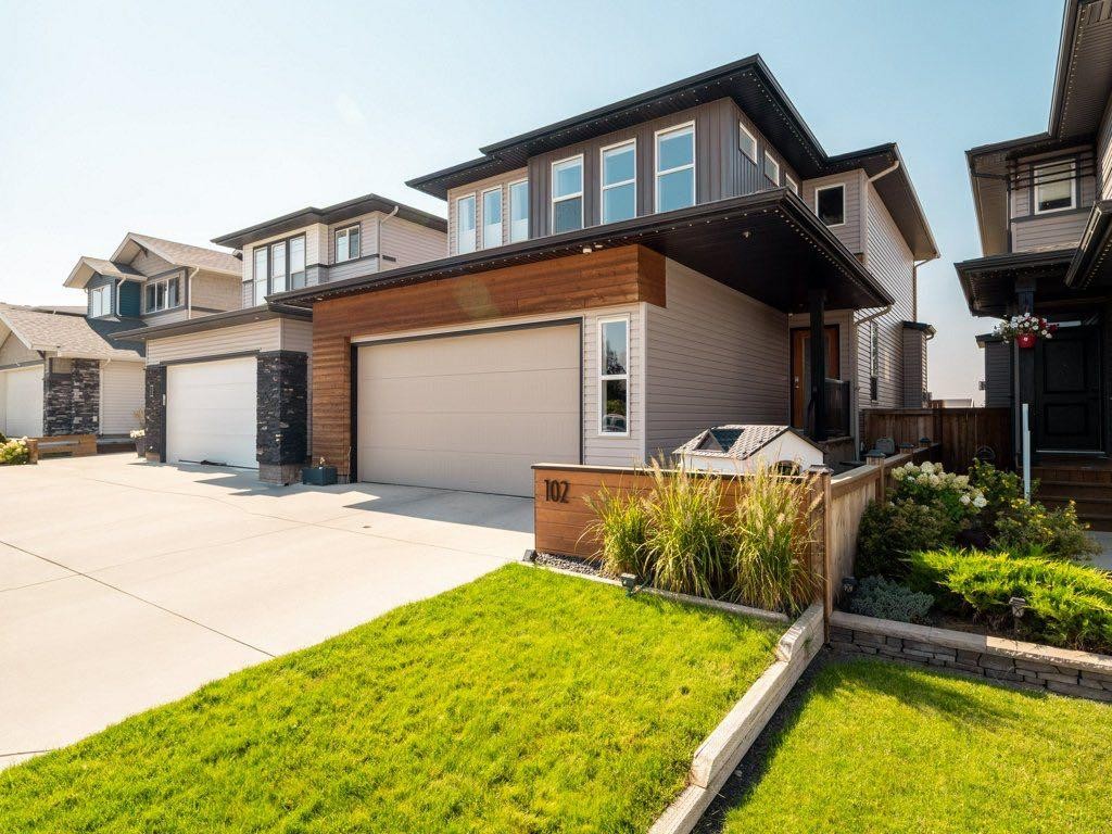 102 Blackwolf Bay North, Lethbridge, AB - Outdoor