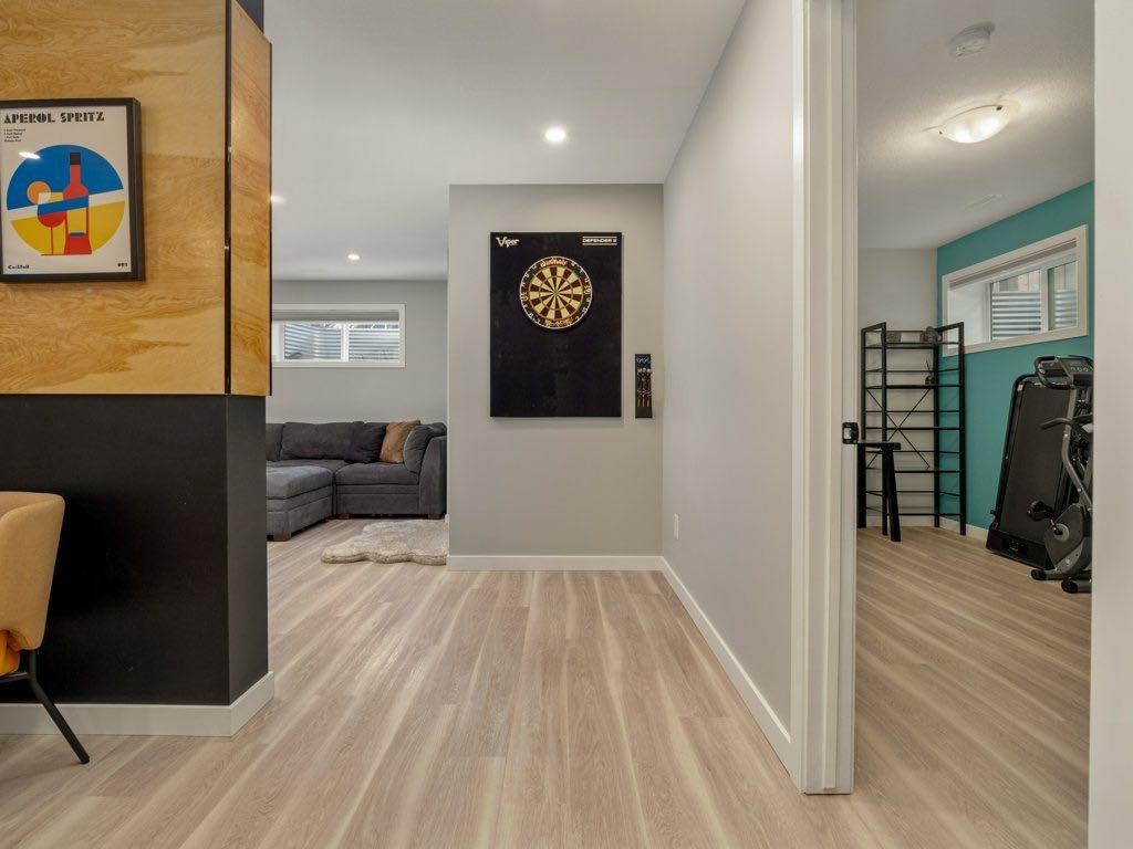 102 Blackwolf Bay North, Lethbridge, AB - Indoor Photo Showing Other Room