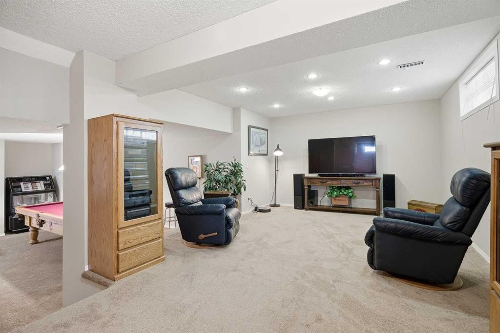 940 Citadel Drive Nw, Calgary, AB - Indoor