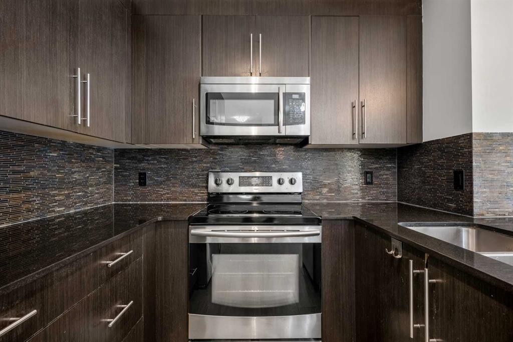 3103-155 Skyview Ranch Way Ne, Calgary, AB - Indoor Photo Showing Kitchen With Upgraded Kitchen