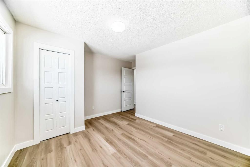 6128 Madigan Drive Ne, Calgary, AB - Indoor Photo Showing Other Room