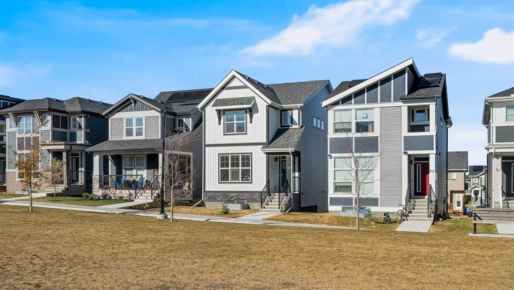18 Amblehurst Path Nw, Calgary, AB - Outdoor With Facade