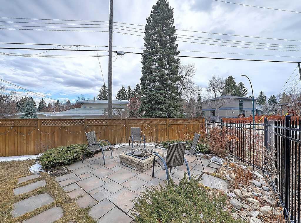 14 Rosetree Road Nw, Calgary, AB - Outdoor