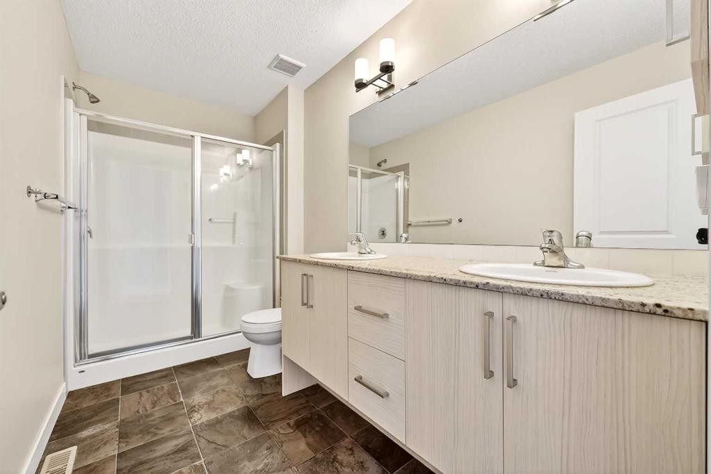 403 Sage Hill Grove Nw, Calgary, AB - Indoor Photo Showing Bathroom