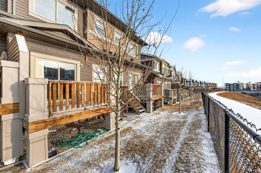 403 Sage Hill Grove Nw, Calgary, AB - Outdoor