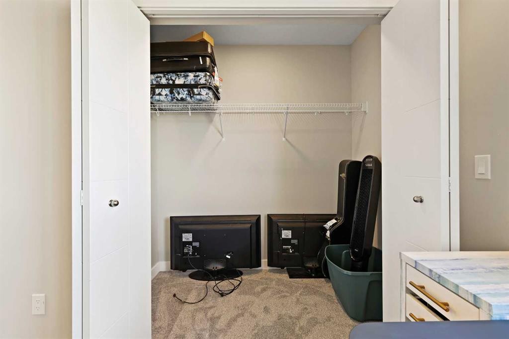 357 Sage Hill Circle Nw, Calgary, AB - Indoor