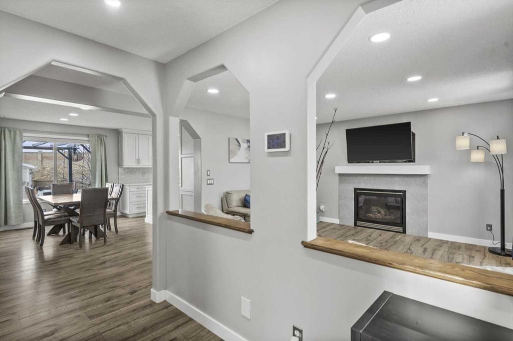 39 Prestwick Heath Se, Calgary, AB - Indoor With Fireplace