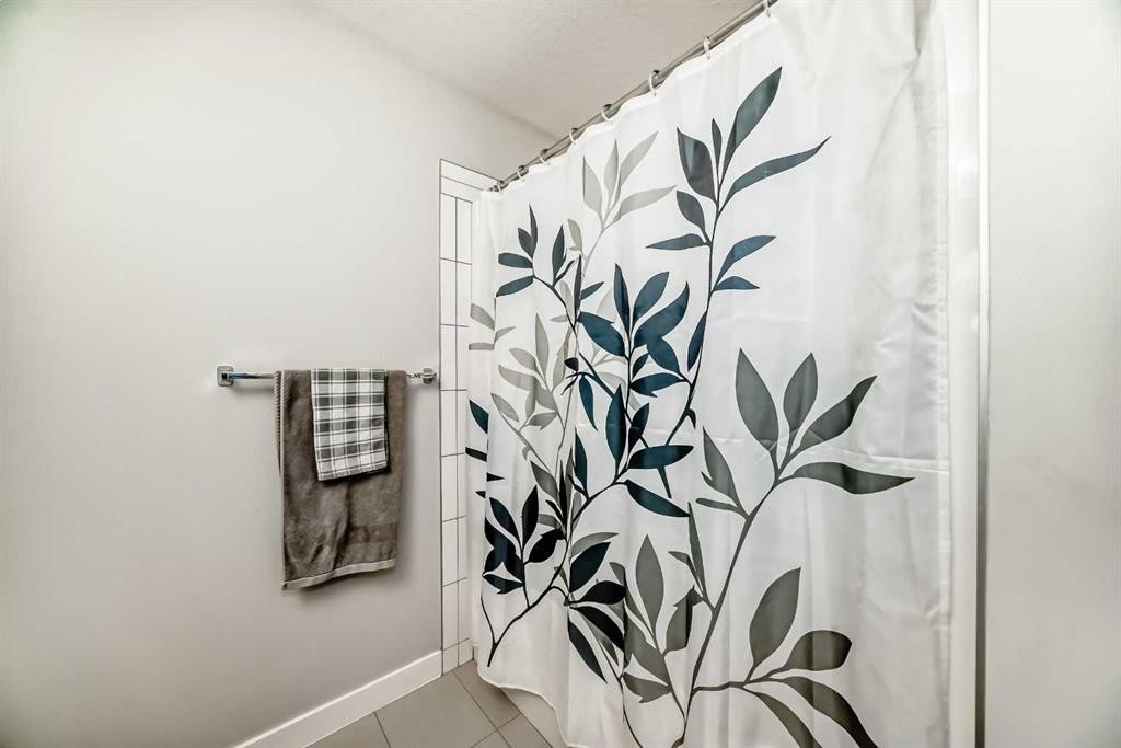 63 Legacy Path Se, Calgary, AB - Indoor