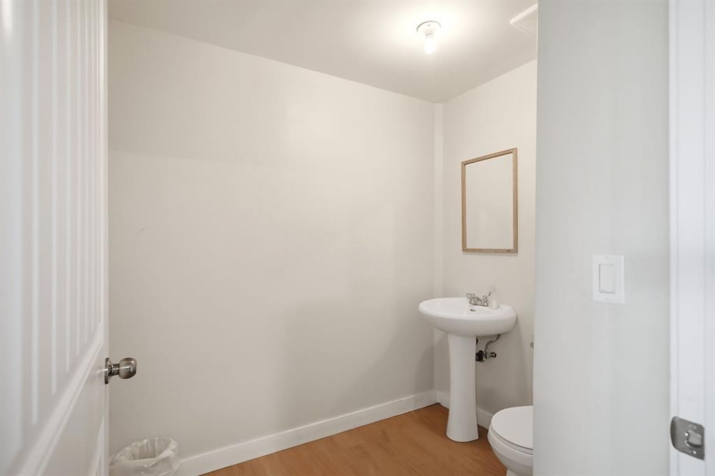 5-4101 19 Street Ne, Calgary, AB