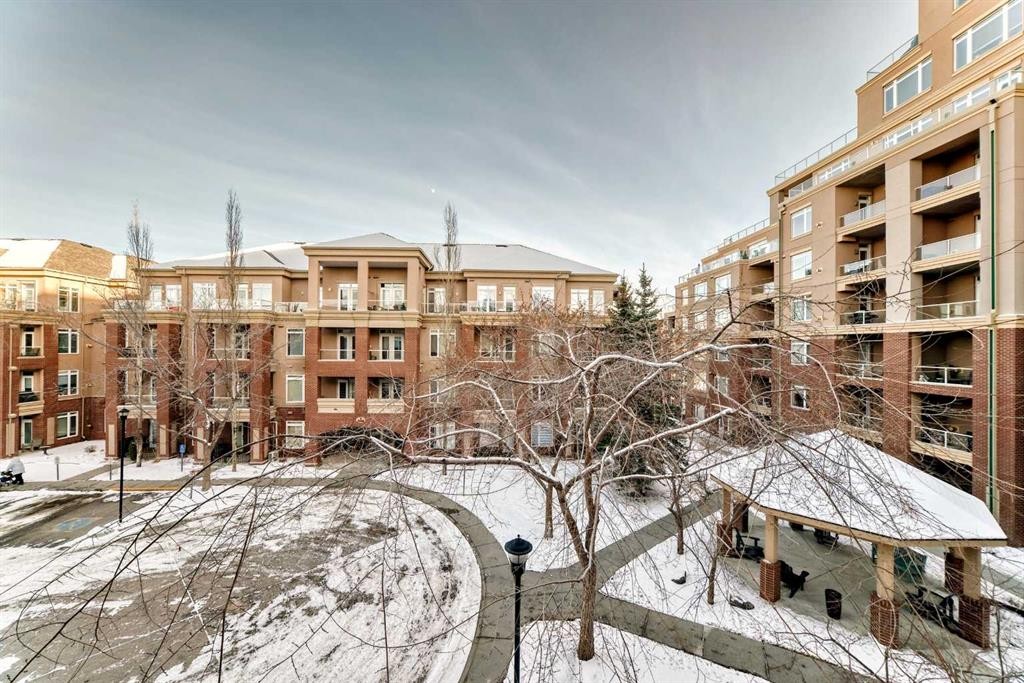 4304-24 Hemlock Crescent Sw, Calgary, AB - Outdoor With Balcony