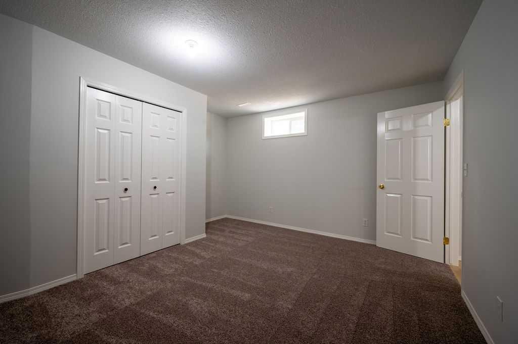 269 Strathford Crescent, Strathmore, AB - Indoor Photo Showing Other Room