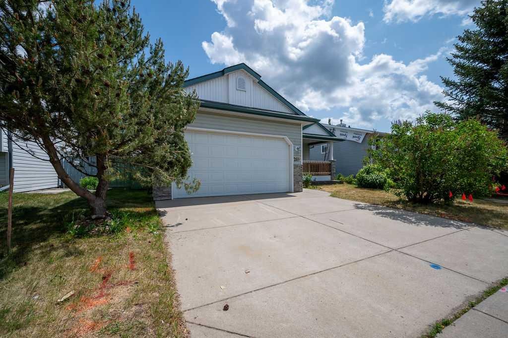 269 Strathford Crescent, Strathmore, AB - Outdoor