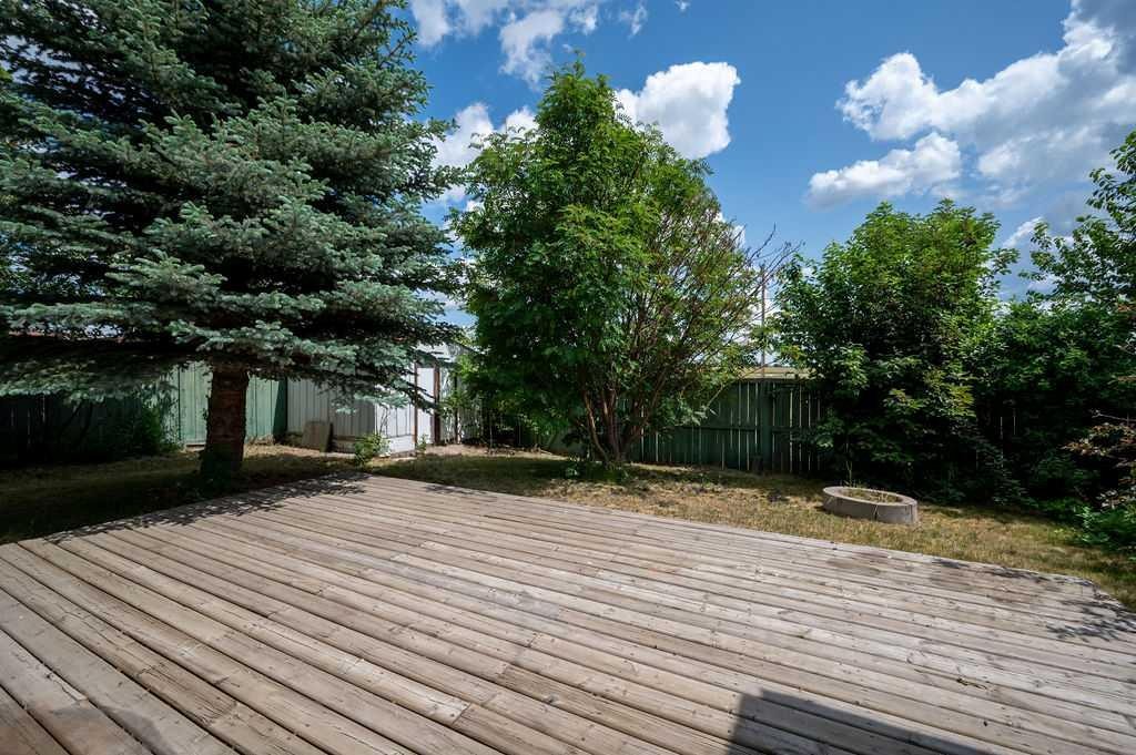 269 Strathford Crescent, Strathmore, AB - Outdoor