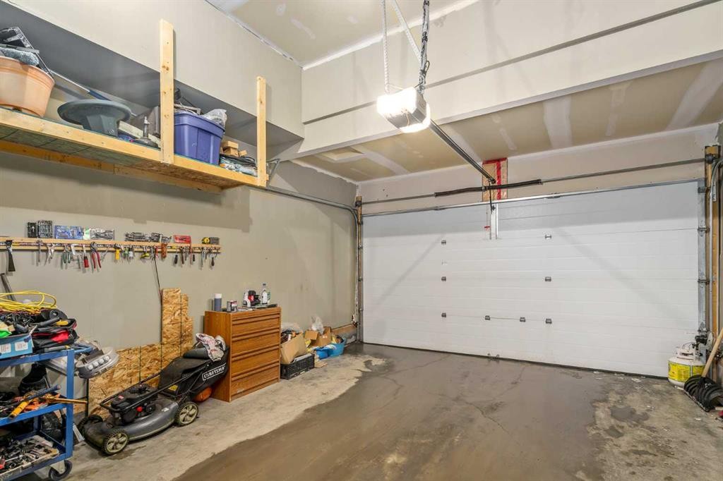 254 Silverado Plains Circle Sw, Calgary, AB - Indoor Photo Showing Garage