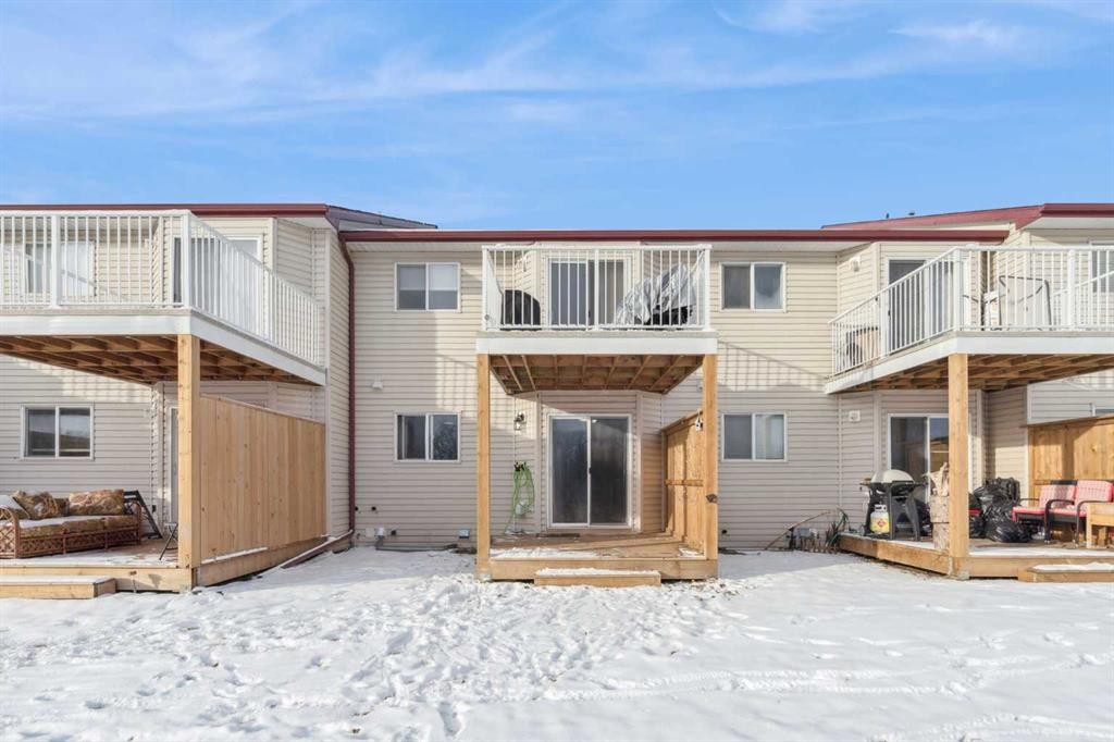 1005 Eagleview Place Nw, High River, AB - Outdoor With Exterior