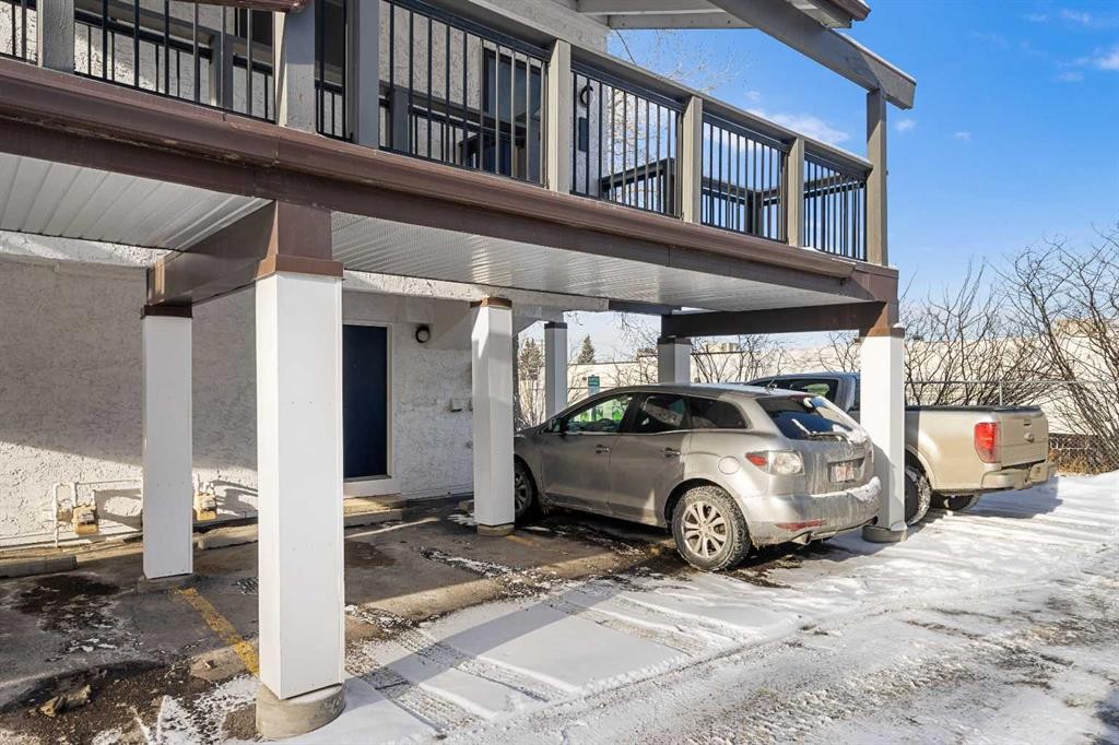 901-2520 Palliser Drive Sw, Calgary, AB - Outdoor