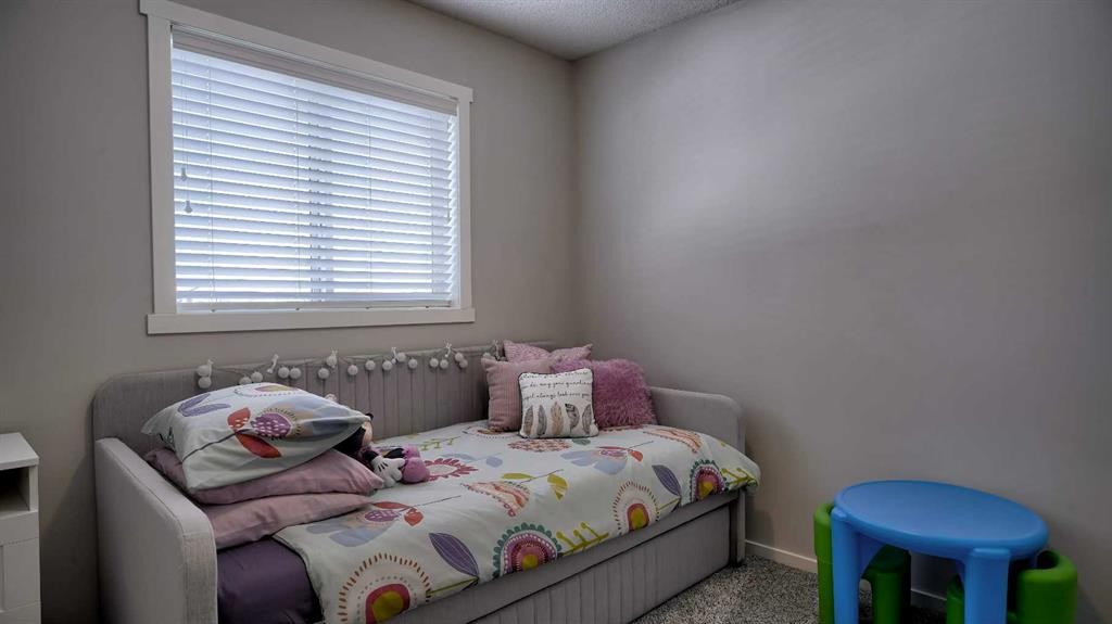 393 Walden Parade Se, Calgary, AB - Indoor Photo Showing Bedroom