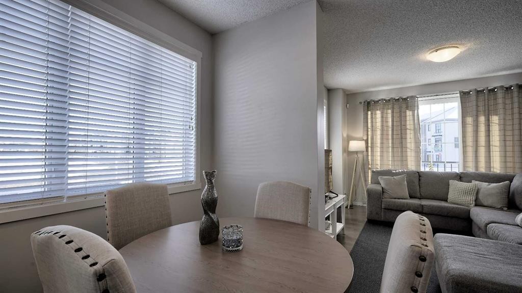 393 Walden Parade Se, Calgary, AB - Indoor Photo Showing Dining Room