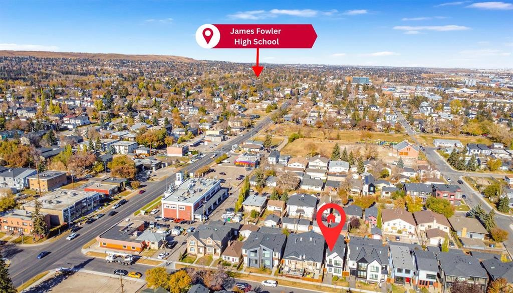 124 26 Avenue Ne, Calgary, AB - Outdoor With View