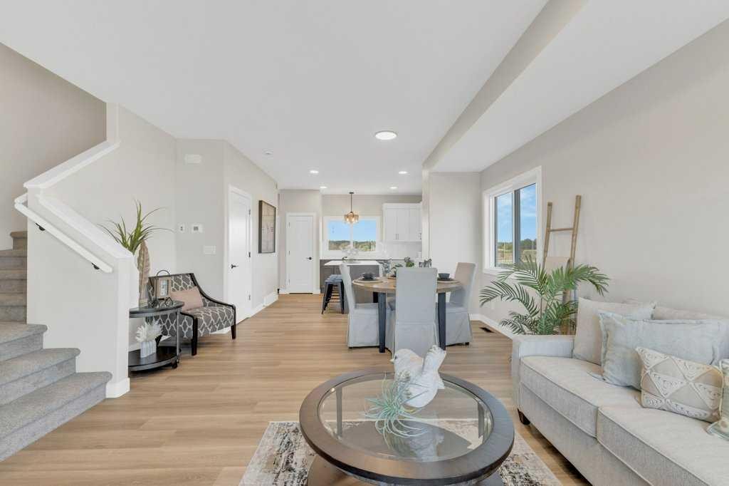 13 Gray Close, Sylvan Lake, AB - Indoor