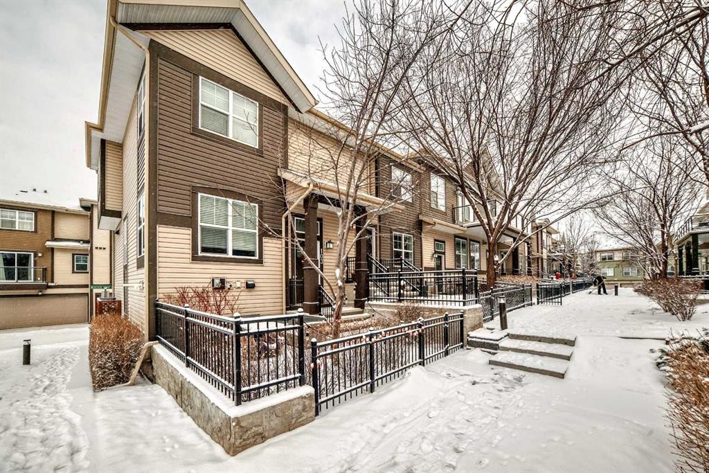 105 Mckenzie Towne Square Se, Calgary, AB - Outdoor