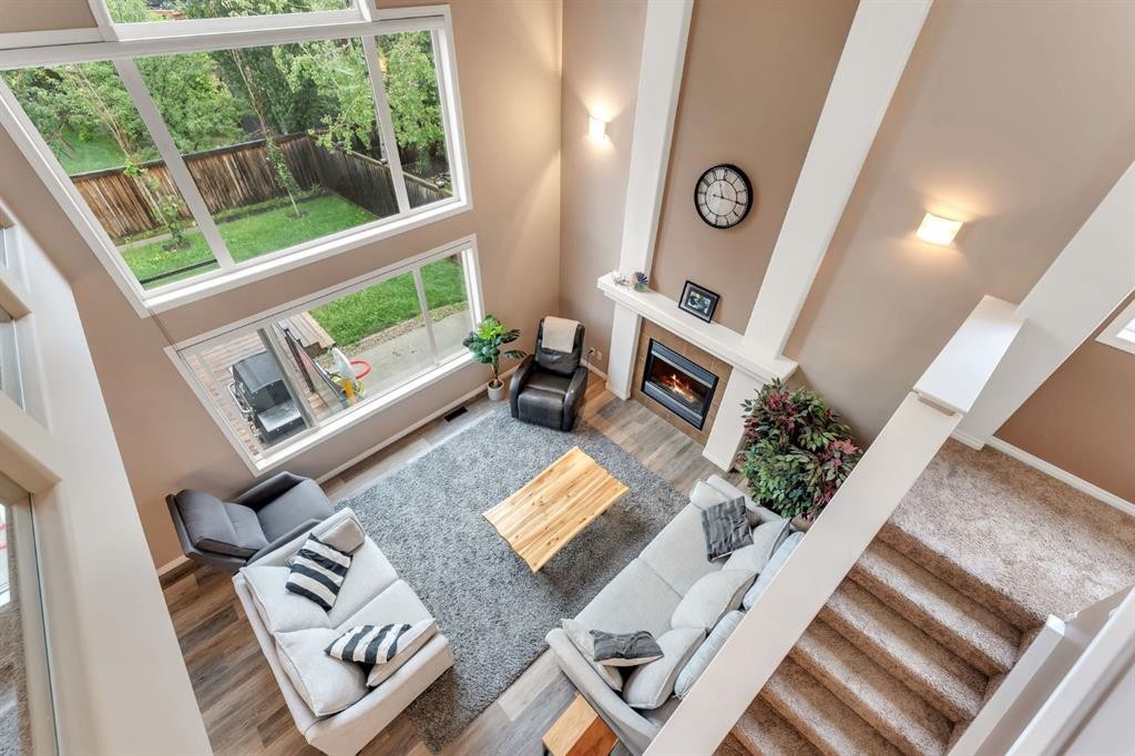 405 Kincora Drive Nw, Calgary, AB - Indoor With Fireplace