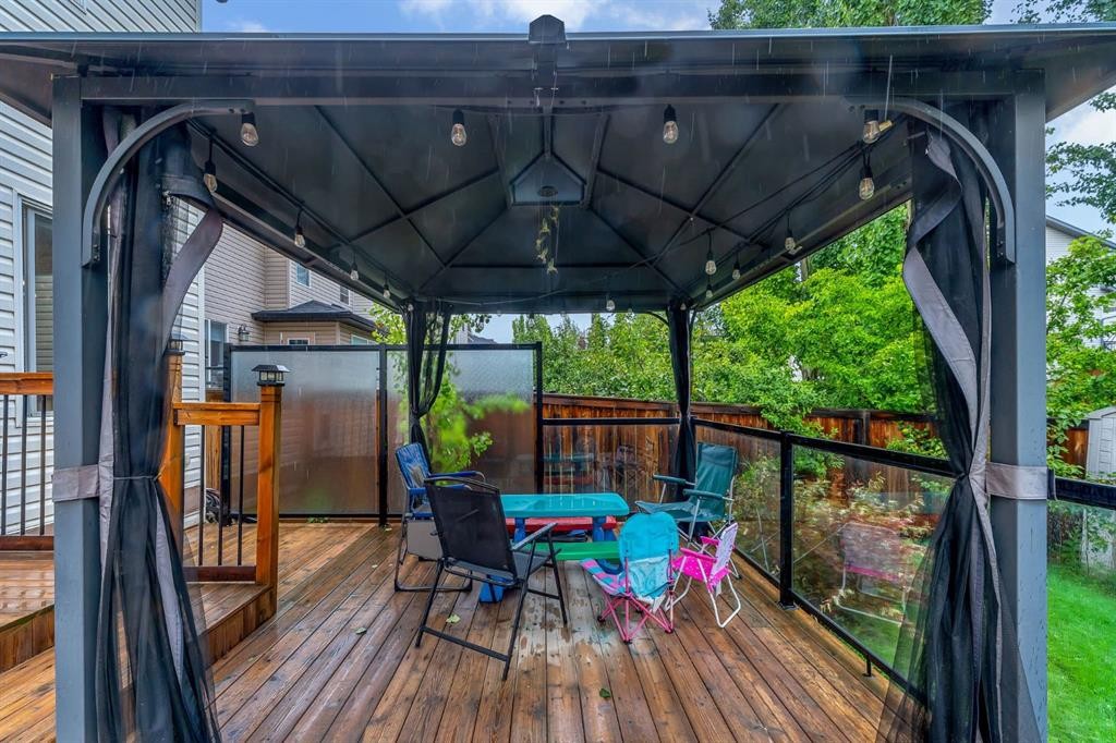 405 Kincora Drive Nw, Calgary, AB - Outdoor With Deck Patio Veranda With Exterior