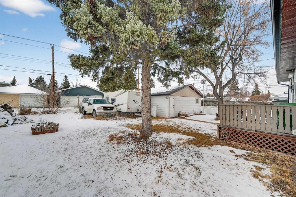 8527 Bowglen Road Nw, Calgary, AB