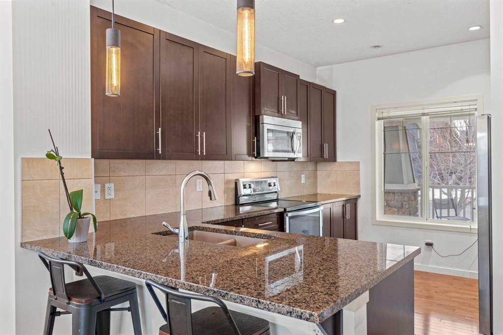 333 Mahogany Boulevard Se, Calgary, AB