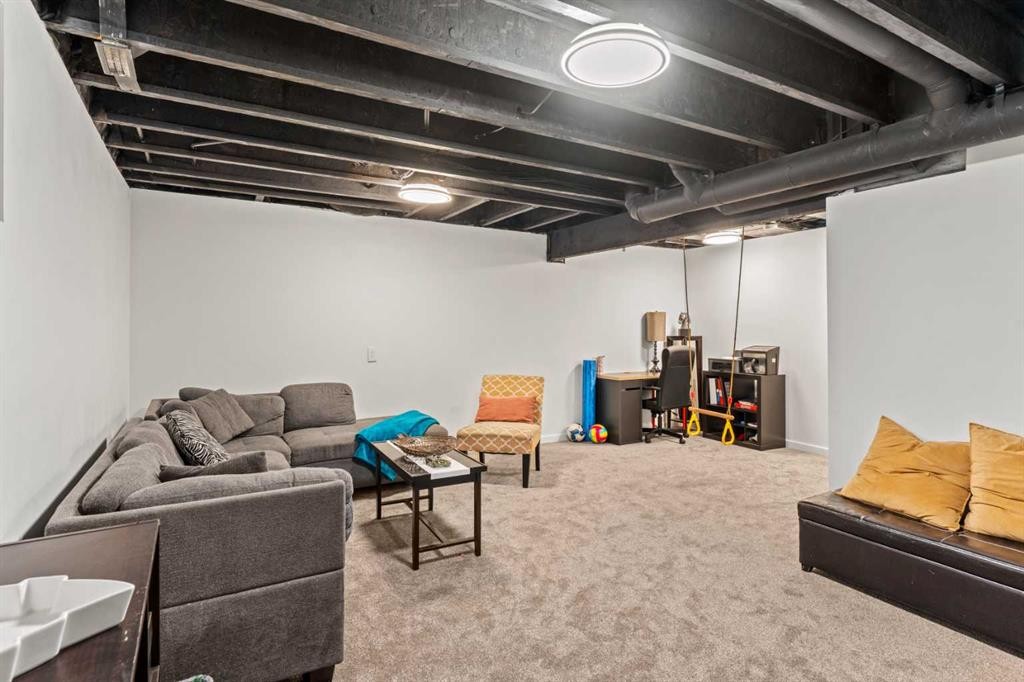 333 Mahogany Boulevard Se, Calgary, AB