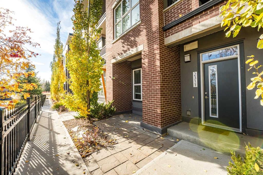 2311-95 Burma Star Road Sw, Calgary, AB - Outdoor