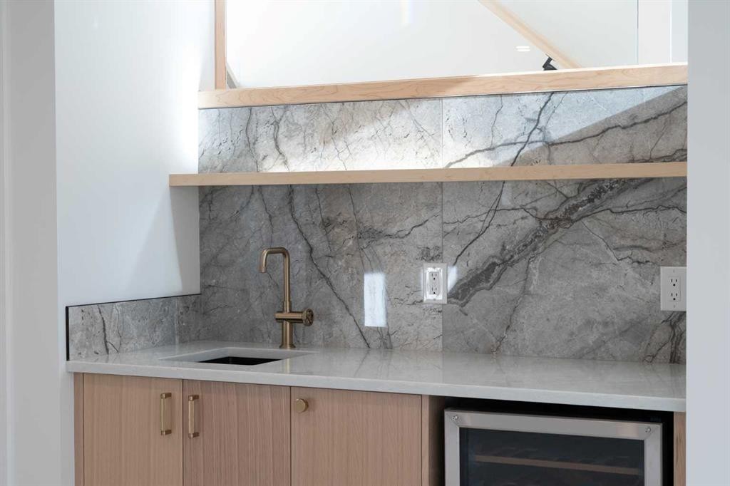 58 Edgevalley Close Nw, Calgary, AB - Indoor