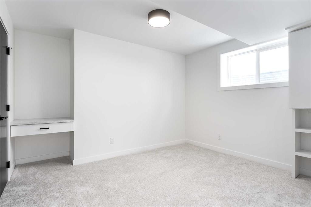 58 Edgevalley Close Nw, Calgary, AB - Indoor Photo Showing Other Room