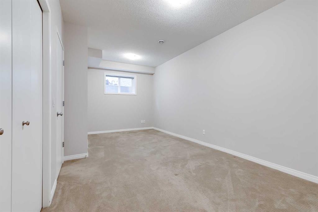 31 Scenic Hill Close Nw, Calgary, AB