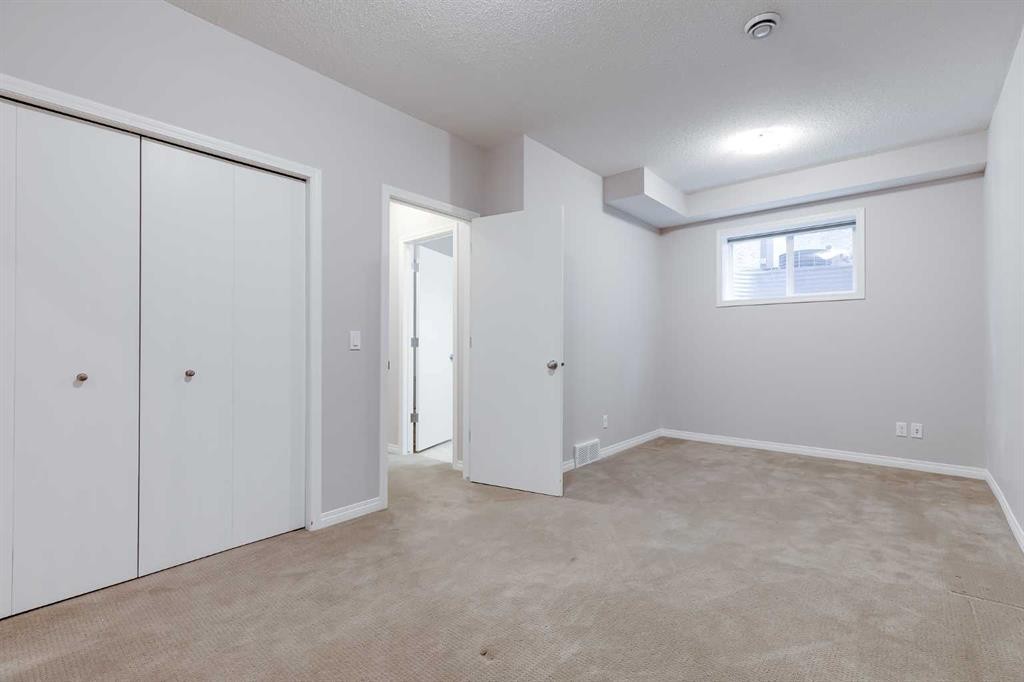 31 Scenic Hill Close Nw, Calgary, AB