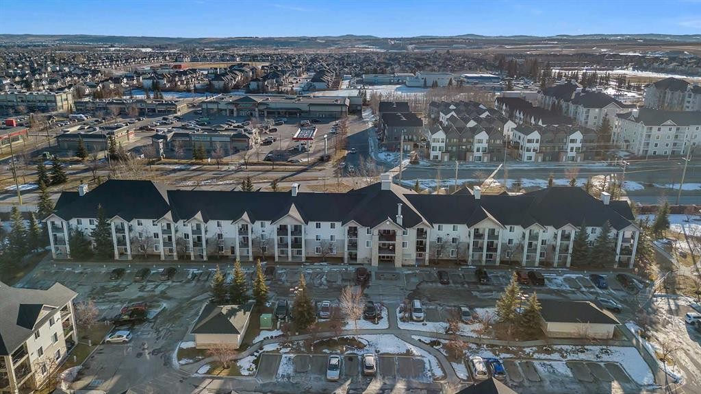 1122-2371 Eversyde Avenue Sw, Calgary, AB - Outdoor With View