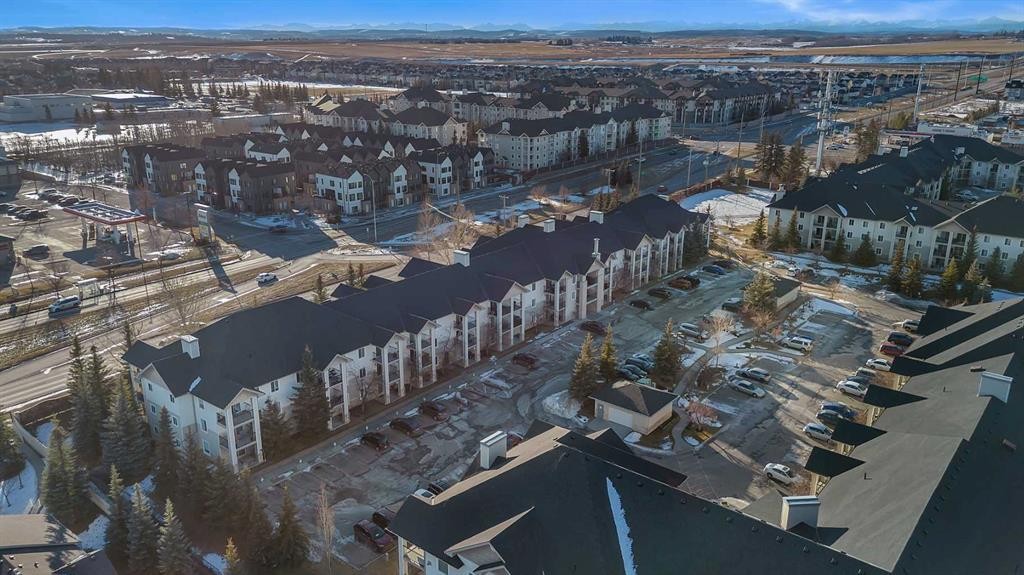 1122-2371 Eversyde Avenue Sw, Calgary, AB - Outdoor With View