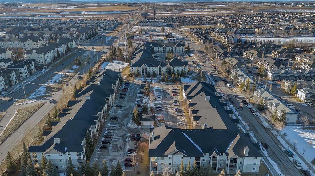 1122-2371 Eversyde Avenue Sw, Calgary, AB - Outdoor With View