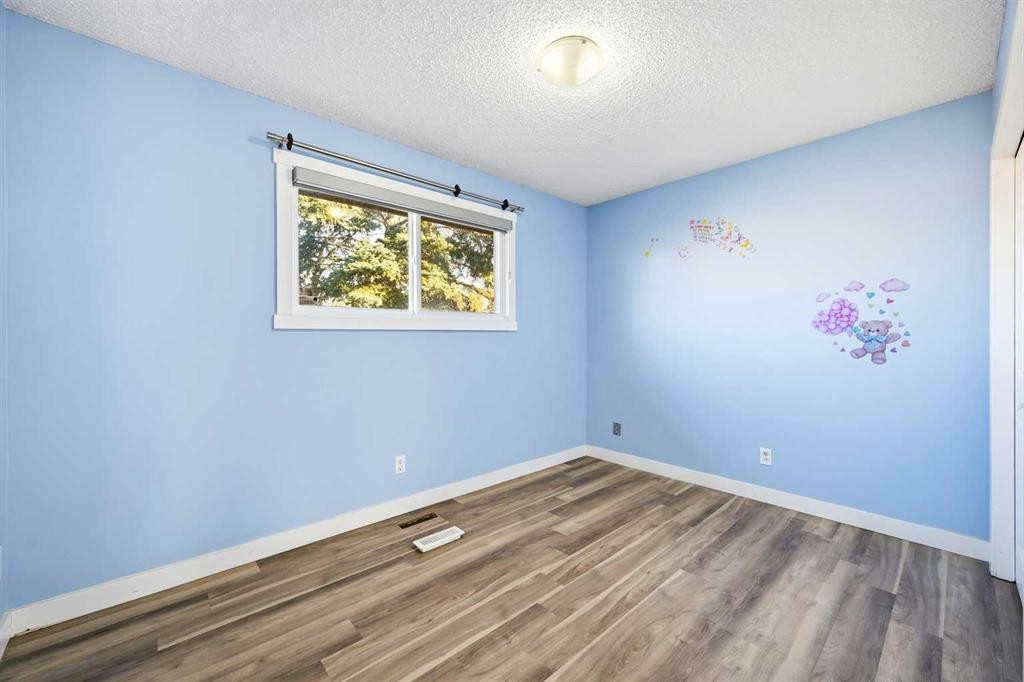 116 Falsby Road Ne, Calgary, AB