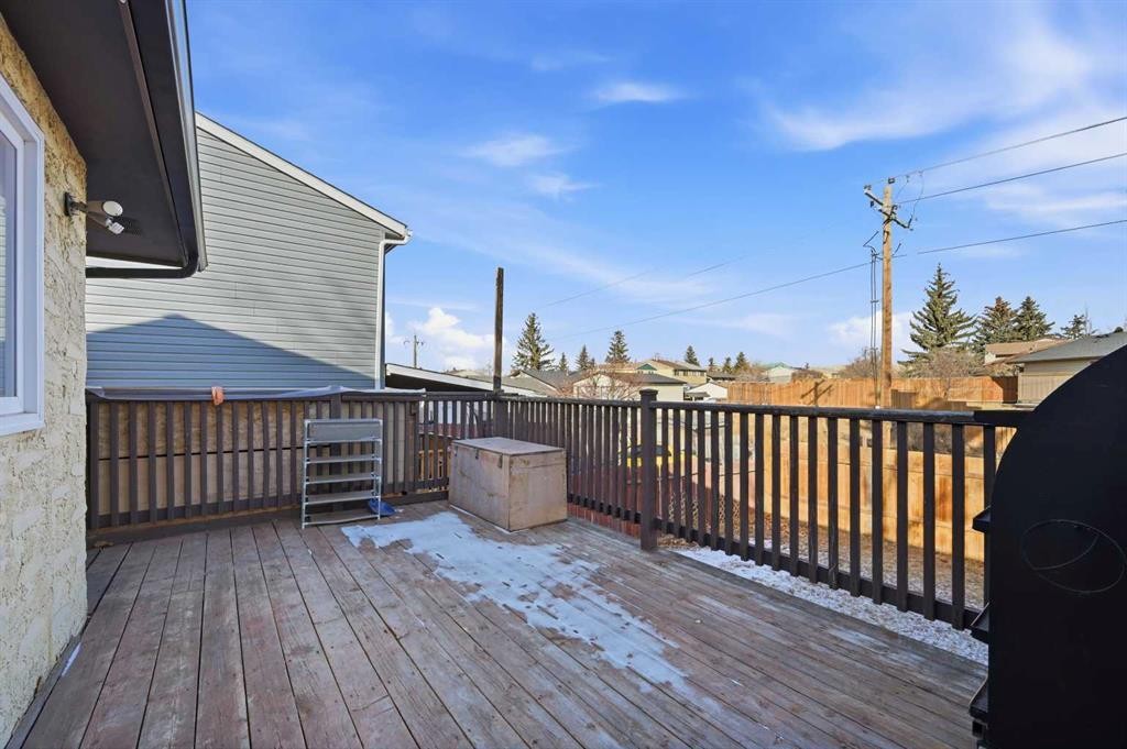 116 Falsby Road Ne, Calgary, AB