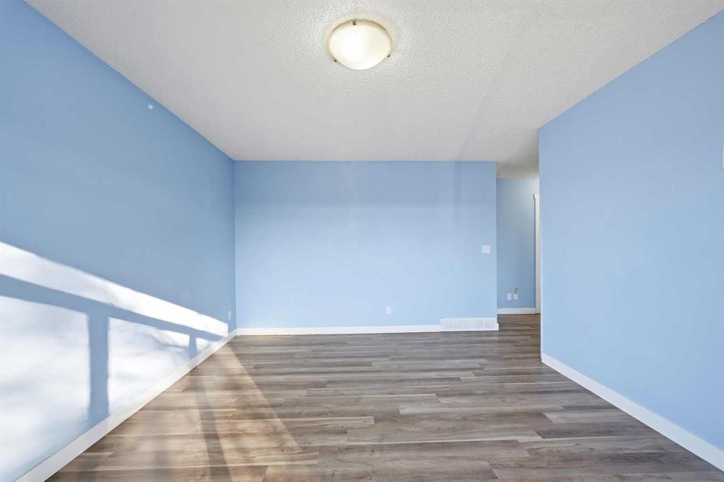 116 Falsby Road Ne, Calgary, AB