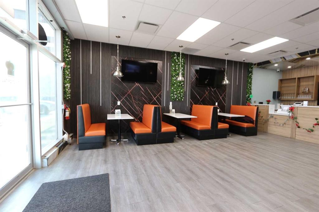 270 Nolanridge Crescent Nw, Calgary, AB