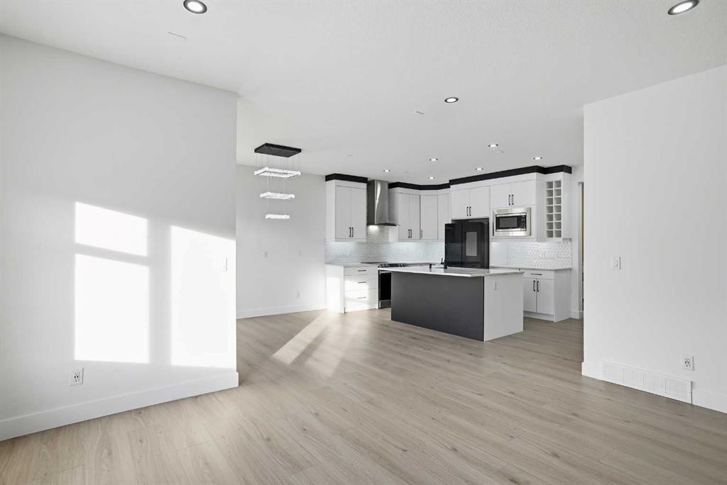 3610 Cornerstone Boulevard Ne, Calgary, AB - Indoor Photo Showing Kitchen