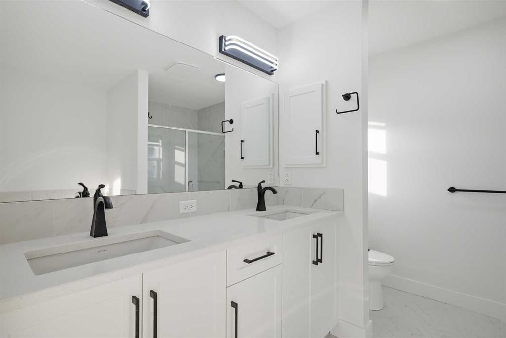 3610 Cornerstone Boulevard Ne, Calgary, AB - Indoor Photo Showing Bathroom