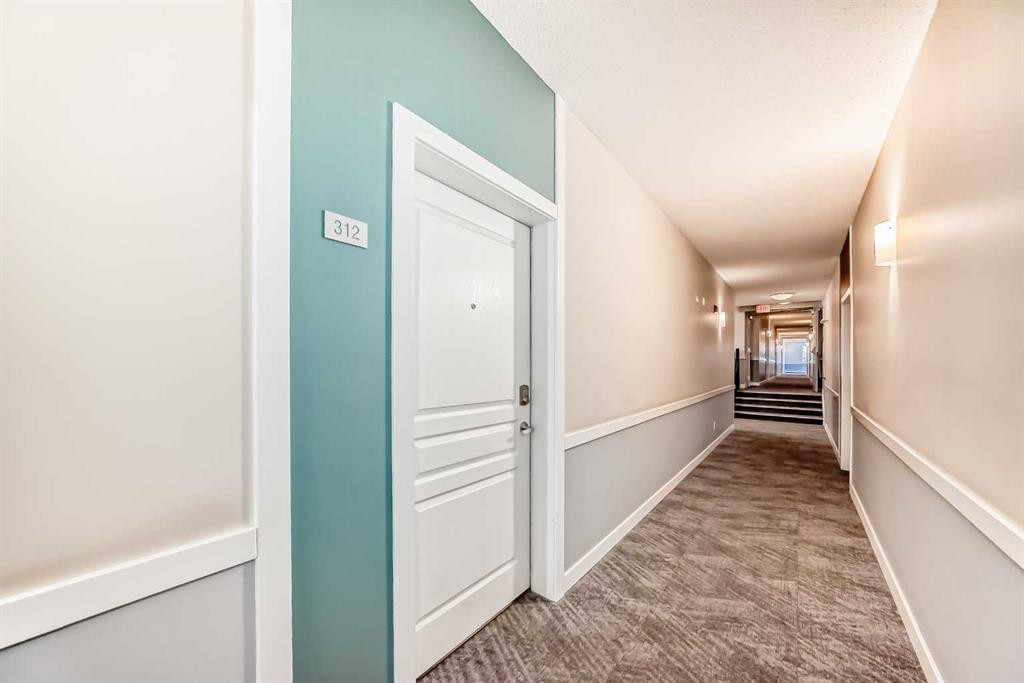 312-48 Panatella Road Nw, Calgary, AB - Indoor Photo Showing Other Room