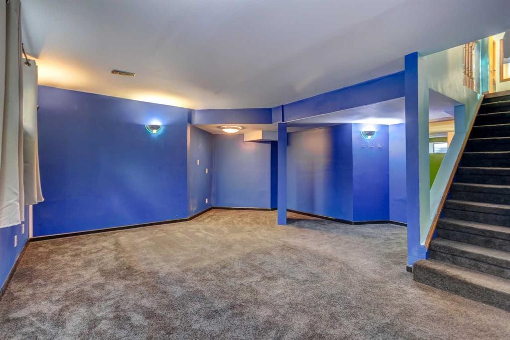 184 Riverbend Drive Se, Calgary, AB - Indoor Photo Showing Other Room