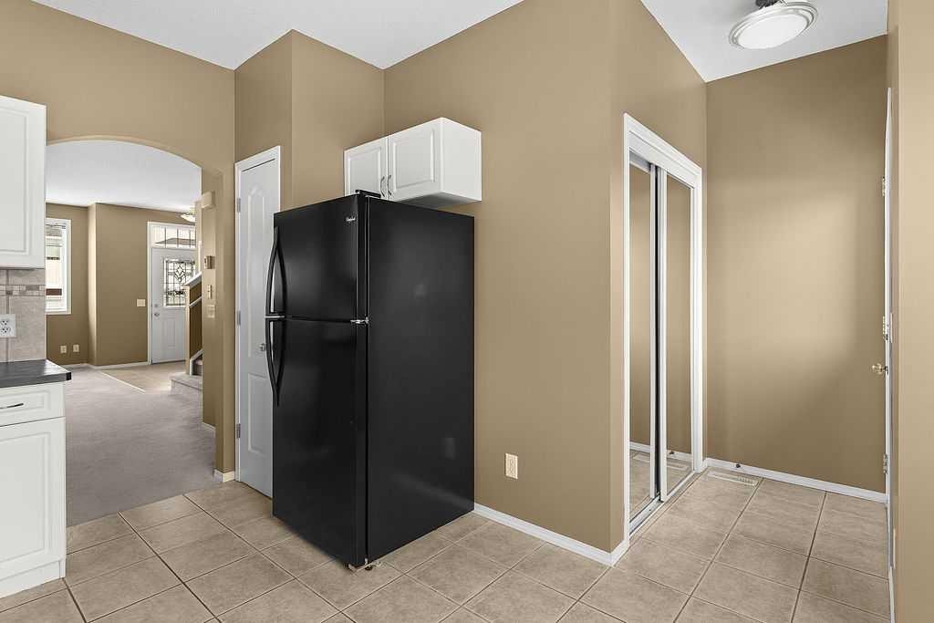 215 Strathcona Circle, Strathmore, AB - Indoor