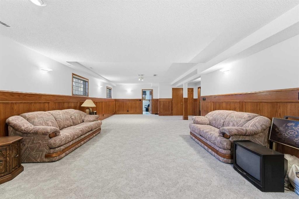 531 Sierra Morena Court Sw, Calgary, AB - Indoor