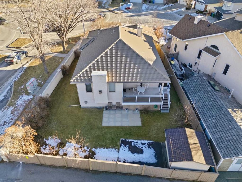 531 Sierra Morena Court Sw, Calgary, AB - Outdoor